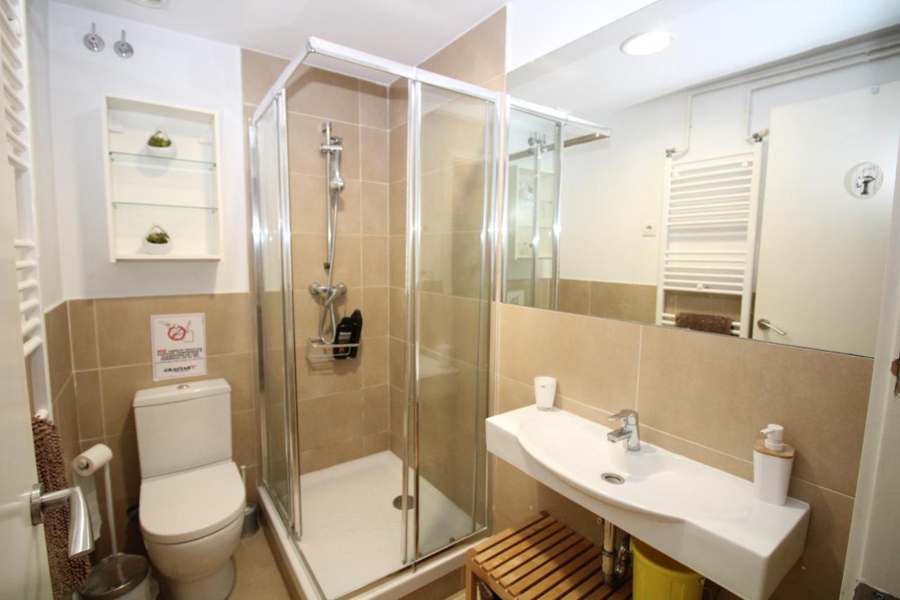 Rooms Arago Barcelona Kültér fotó