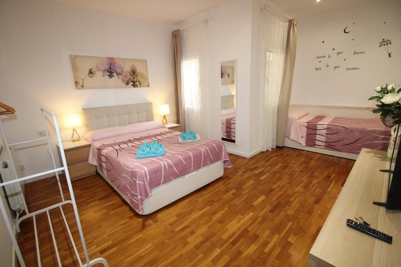 Rooms Arago Barcelona Kültér fotó