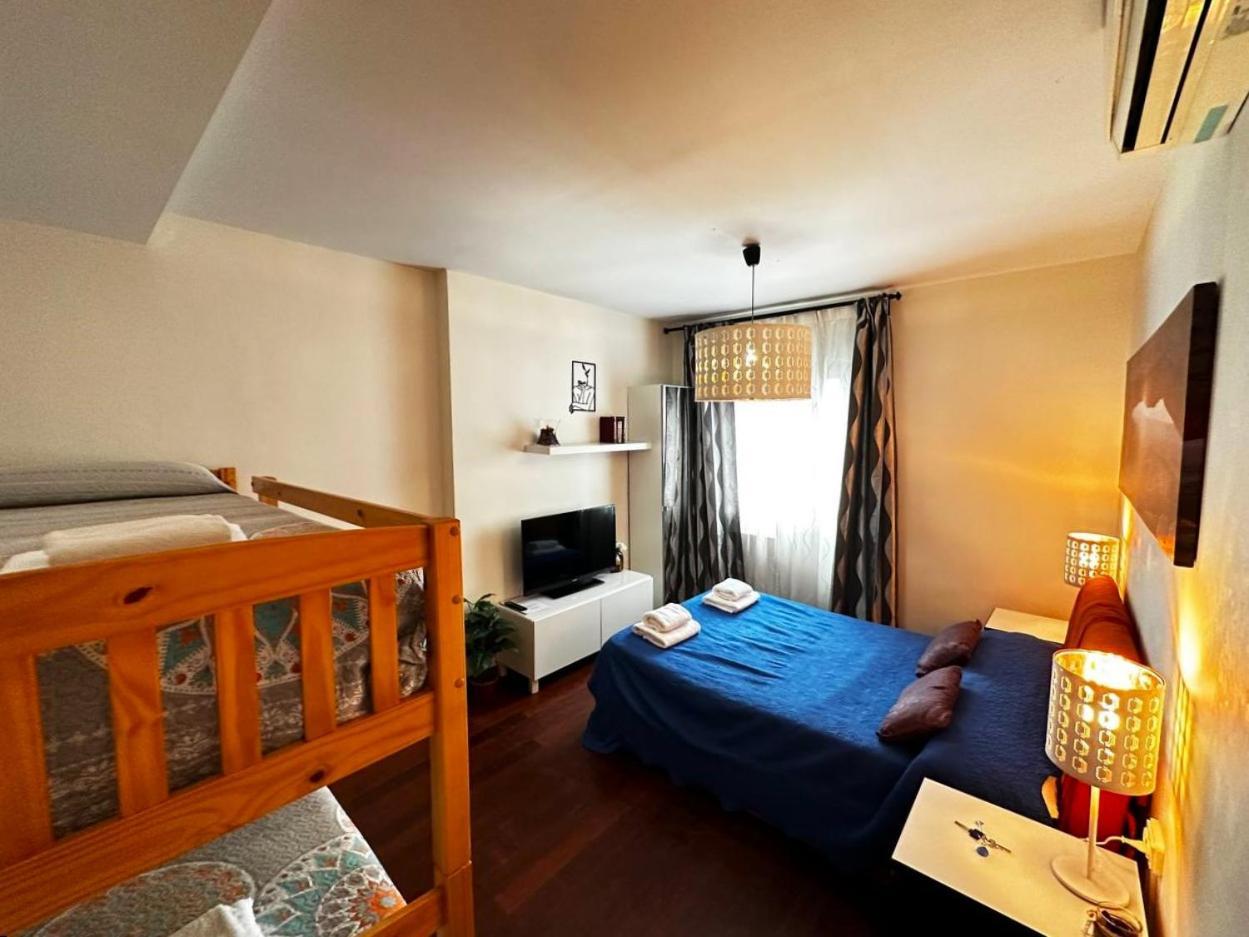 Rooms Arago Barcelona Kültér fotó