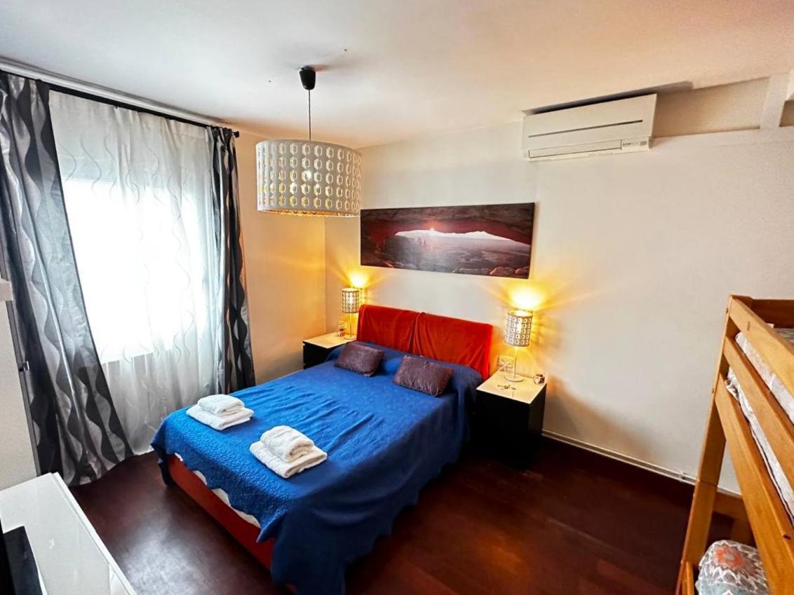 Rooms Arago Barcelona Kültér fotó