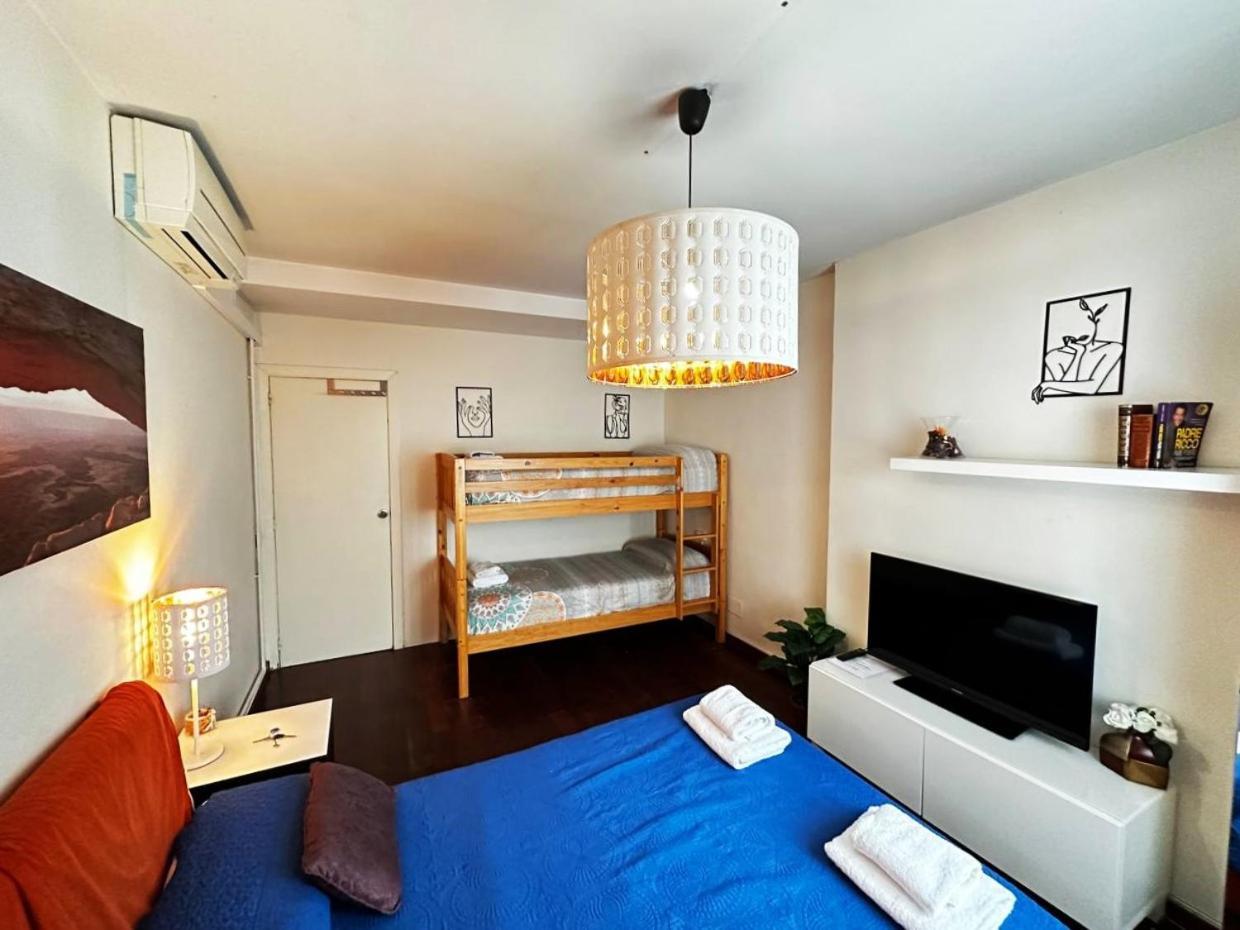 Rooms Arago Barcelona Kültér fotó